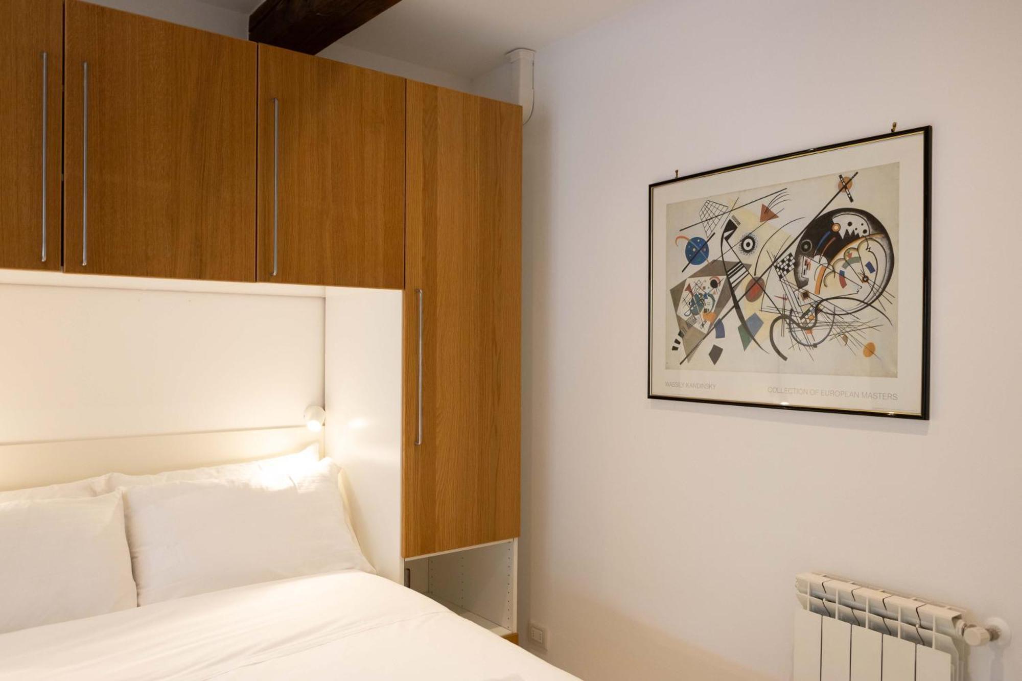 Apartment Market Loft I